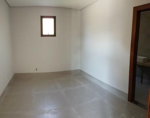 Casa térrea no Belvedere, 3 suítes - Foto 14