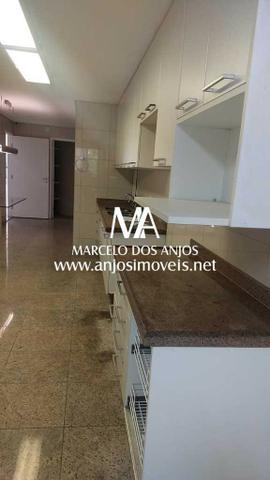 Apartamento no Edifício Chateau Larausse - Foto 14