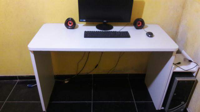 Mesa mdf estilo reta - Foto 5
