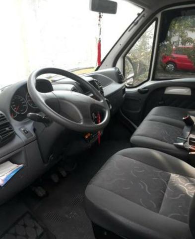 Van Fiat Ducato 2015 / 2016 Unico Dono Com Ar 15 lugares !! - Foto 2