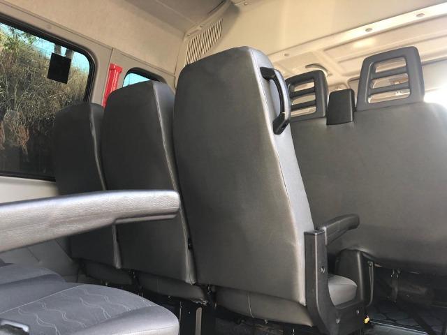 Ducato Minibus 2016 R$18.000,00+48x3.072,00 - Foto 8