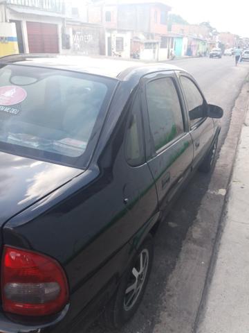Vendo este carro clasic 2010 - Foto 5