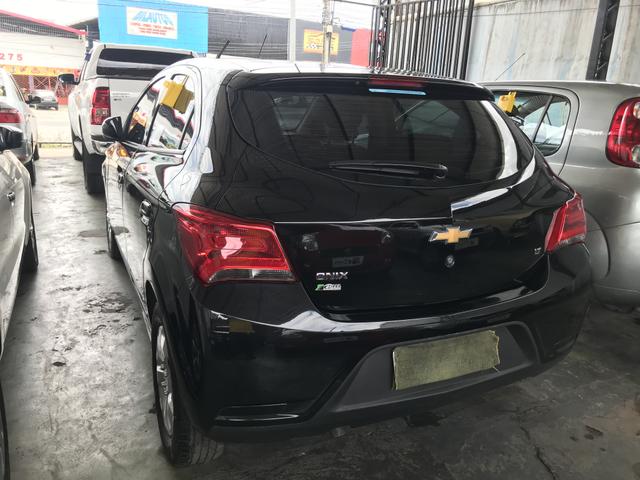 Onix 1.0 LT 17/18 - Foto 2