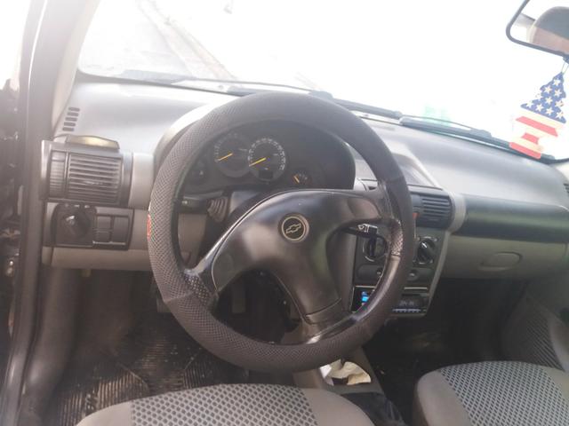 Vendo este carro clasic 2010 - Foto 2