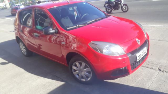 Sandero 1.0 2014 completo, oportunidade - Foto 2