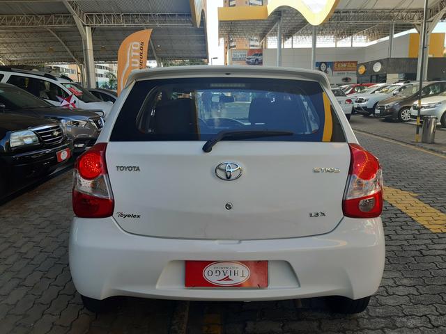 Etios 1.3 x - Foto 4