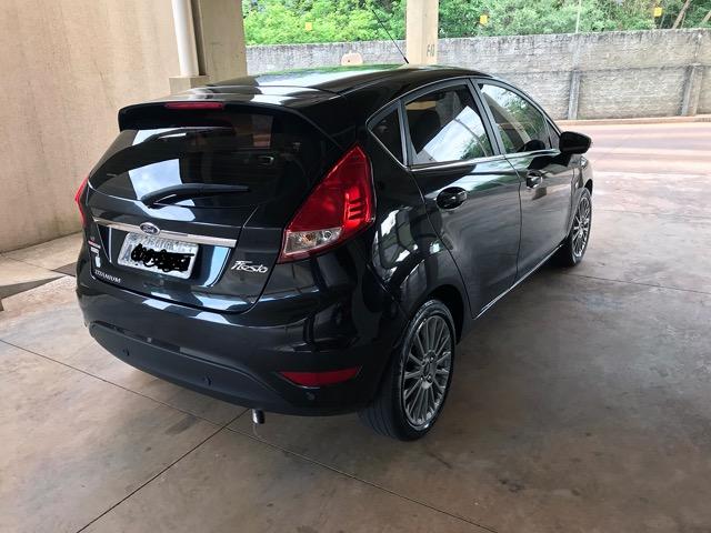 Fiesta Titanium automático completaço! Excelente! - Foto 3