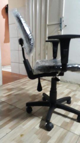 Cadeira Black system Nova - Foto 4