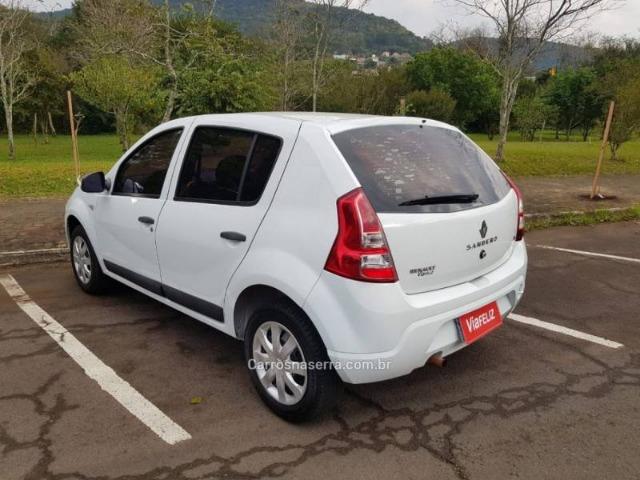 Sandero Expression 1.0 16V 2010/2011