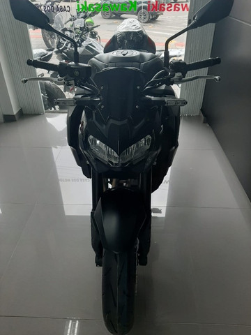 Kawasaki Z 900 Preta 2021 - Foto 5