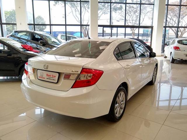 Honda Civic 1.8 Lxs 16v - Foto 2