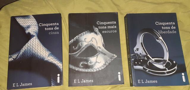 Triologia Cinquenta tons de cinza - Foto 2