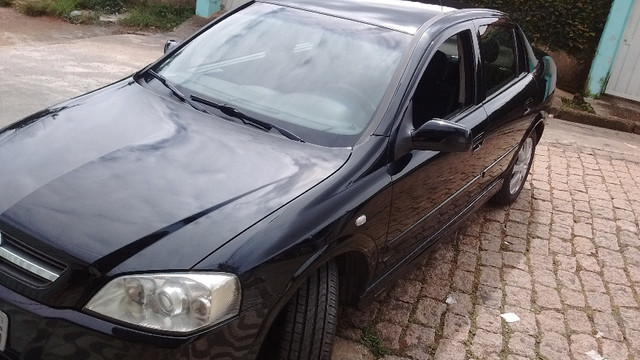 Vendo Astra 2011 2 Dono