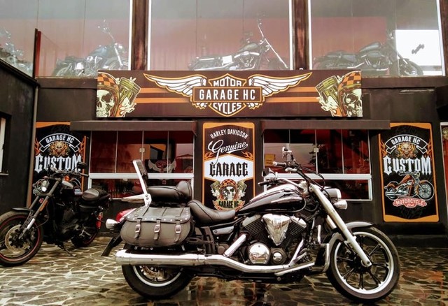 YAMAHA MIDNIGHT