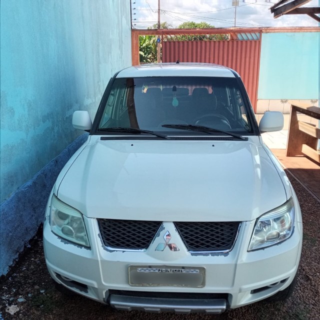 MITSUBISHI PAJERO TR4