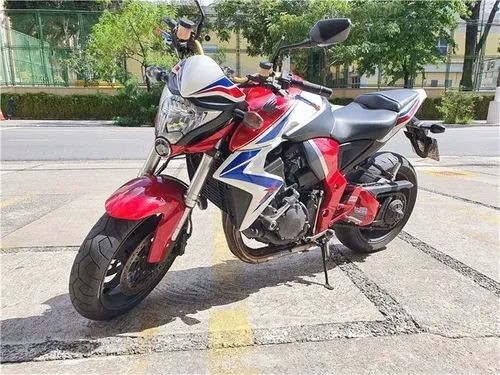 VENDO EXCELENTE MOTO CB 1000R 2015