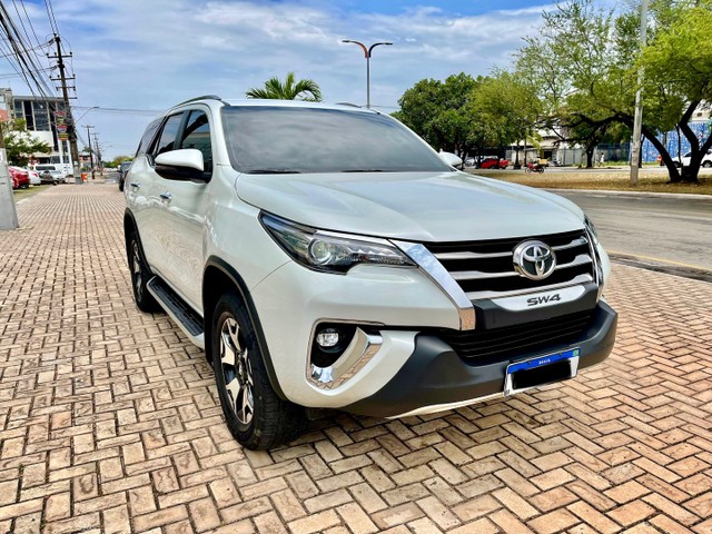 TOYOTA SW4 DIAMOND 2020