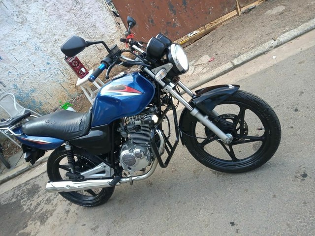 SUZUKI YES