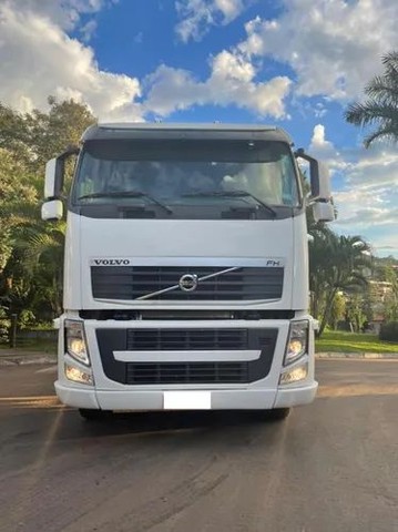 VOLVO FH-460 6X2 2P  DIESEL   E5  2014/2014 TRUCK CENTER 10 BR - BR -