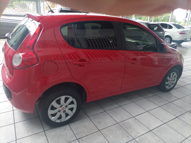 FIAT PALIO ATTRACTIVE COMPLETO 1.4 2014/2015