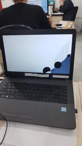 Tela para notebook 24H
