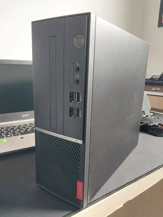 Mini PC Lenovo V50S - Carcaça