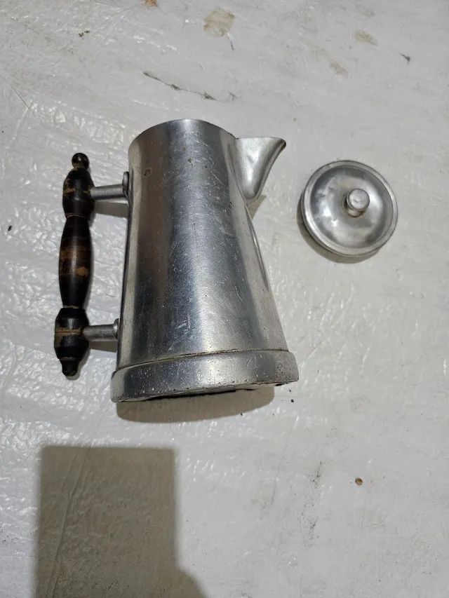 Antiguidade bule panela antiga bom estado - Foto 4