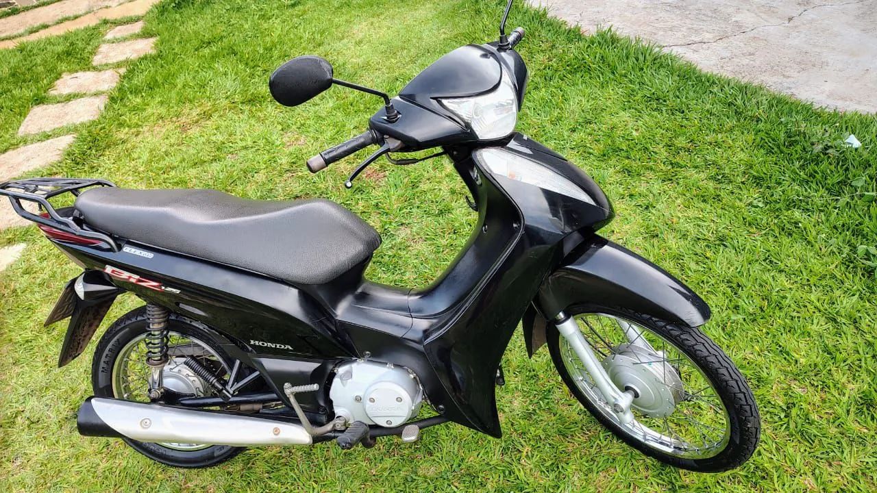 Honda Biz ES 125 Preta 2014 VENDA URGENTE  - Foto 11