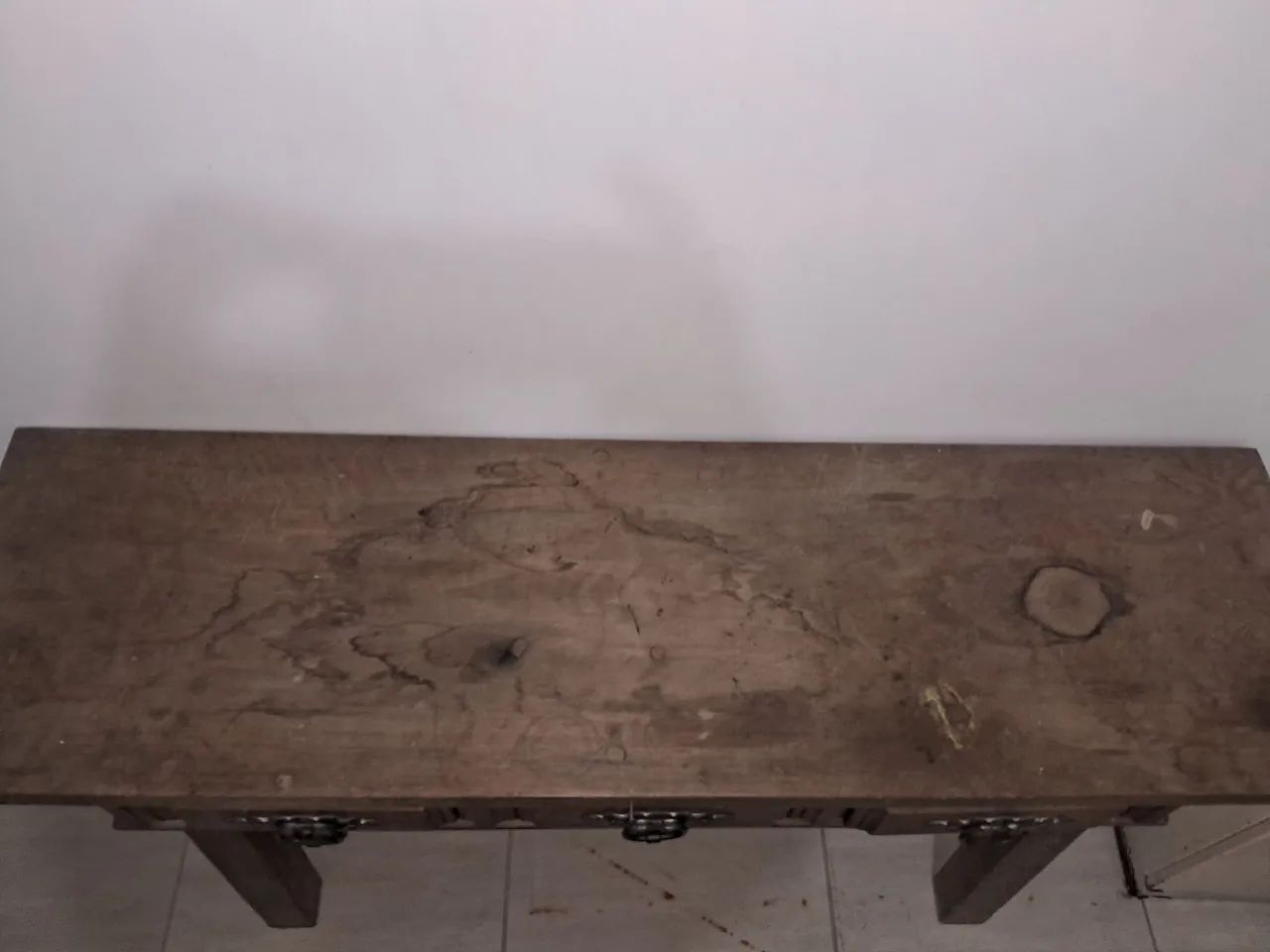 Aparador de madeira Bruta Raridade