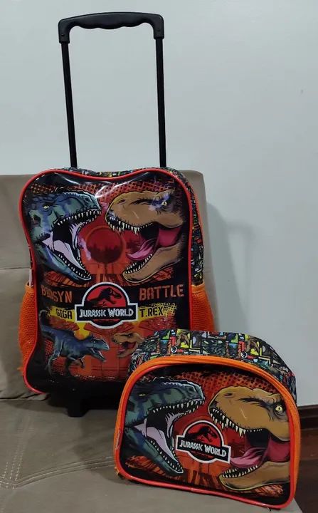 Mochila de rodinhas Jurassic World - Nova - Foto 2