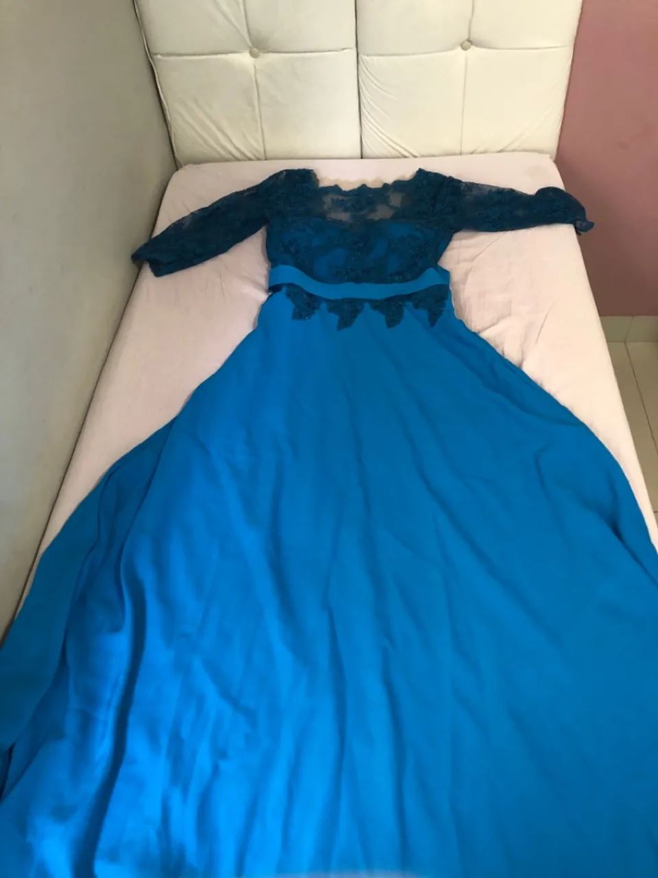 Vestido de Festa Azul Tiffany com Renda - Foto 2