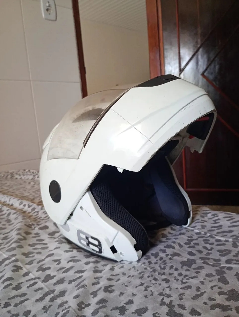 Capacete Articulado Branco