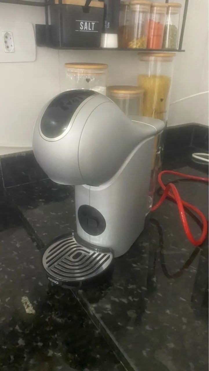 Cafeteira Arno Dolce Gusto Gênio S touch 110V