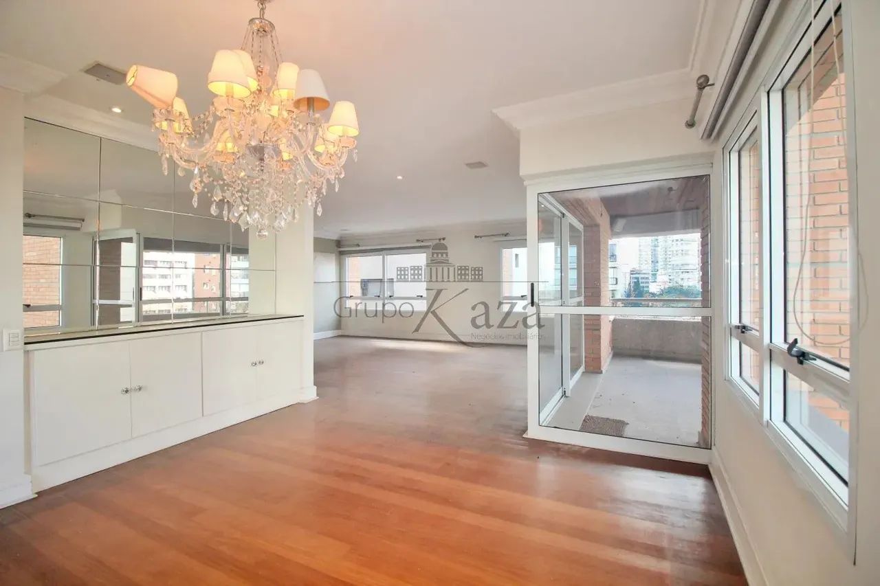 Oportunidade - Apartamento - Moema - 4 Dormitórios - 240m². - Foto 3