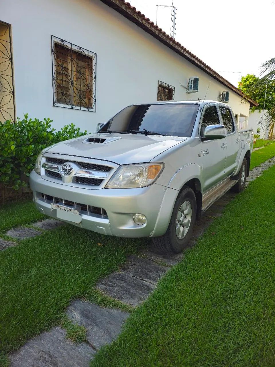 Vendo Hilux 2007 em ótimo estado de conservação 