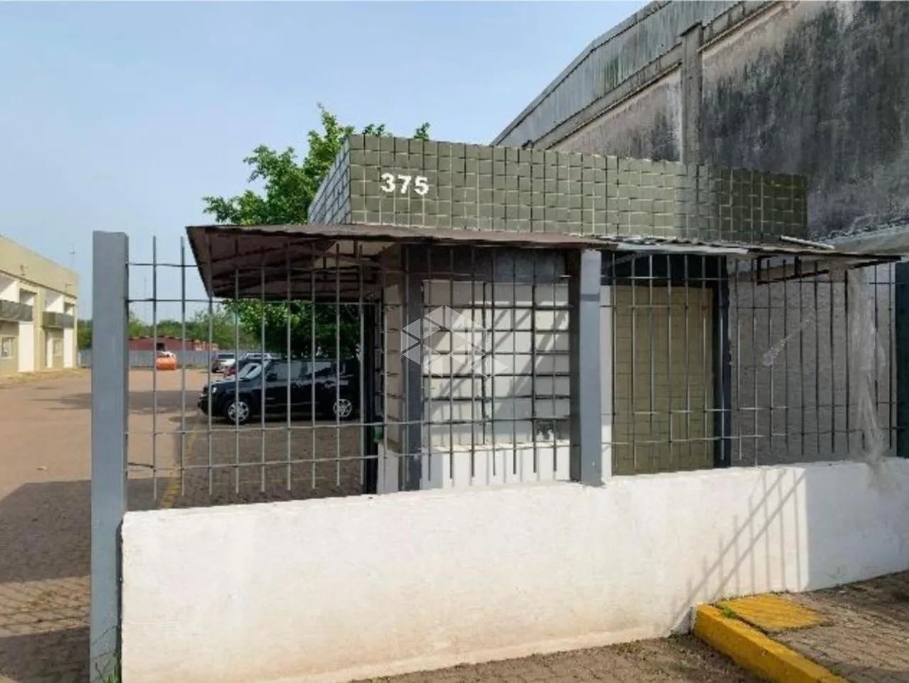 DEPóSITO PRÓXIMO AO AEROPORTO