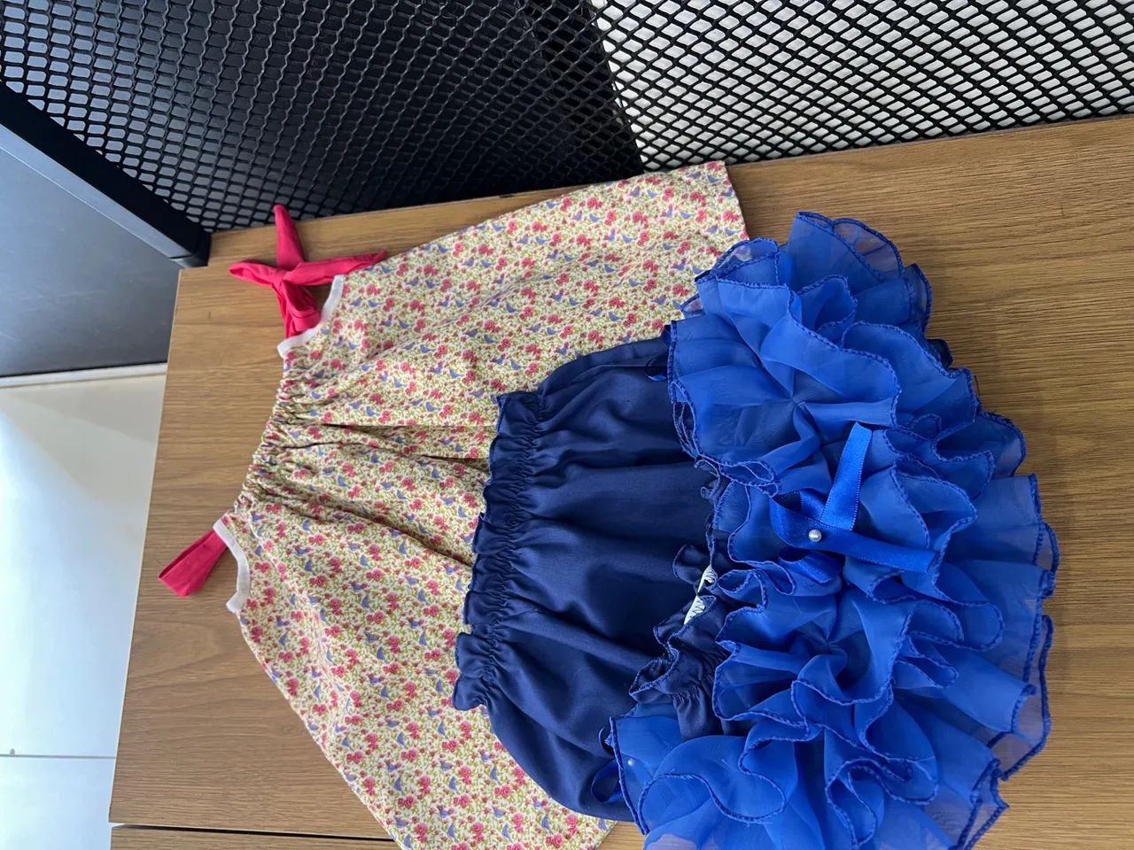 Conjunto Infantil: Jardineira e Shorts - Foto 4