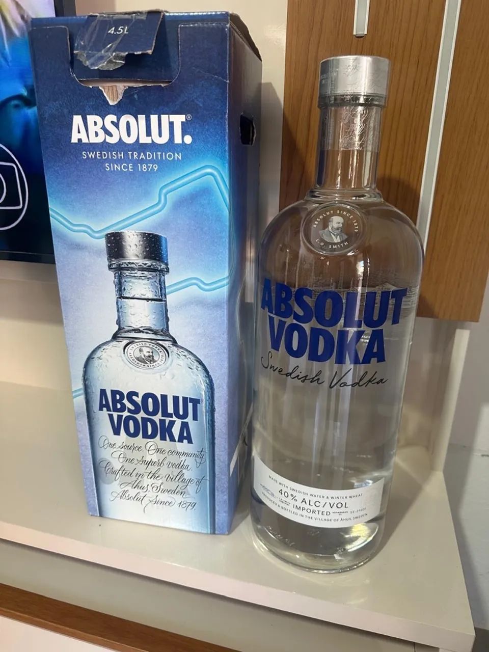 Absolut Vodka - Edição Limitada - 4,5 litros