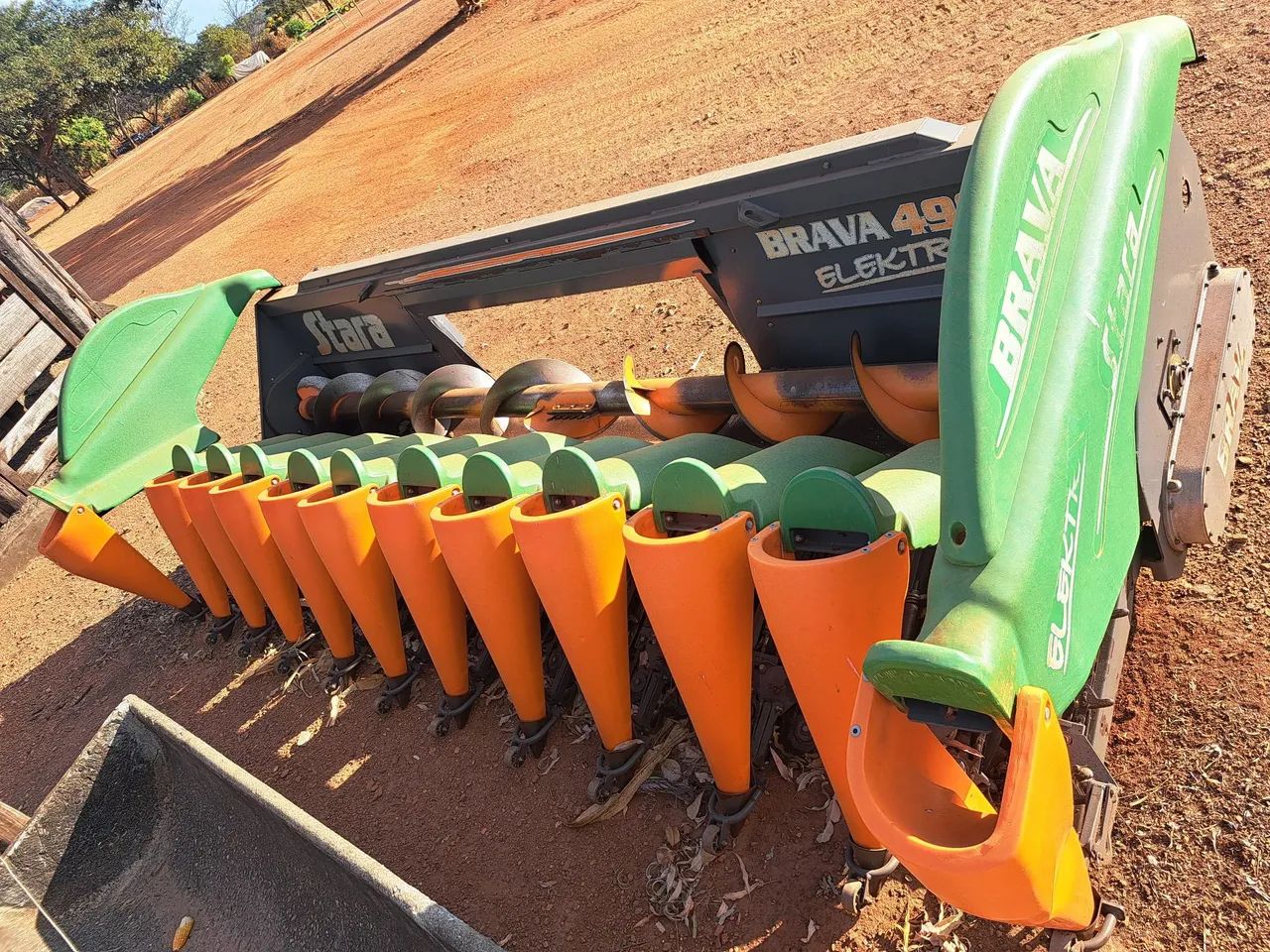 Plataforma de milho 11L  Stara Brava 4980 Elektra - Foto 2