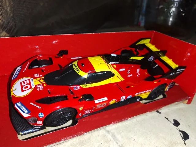 carro miniatura coleçao Shell  Ferrari movida a blue thooth   - Foto 3