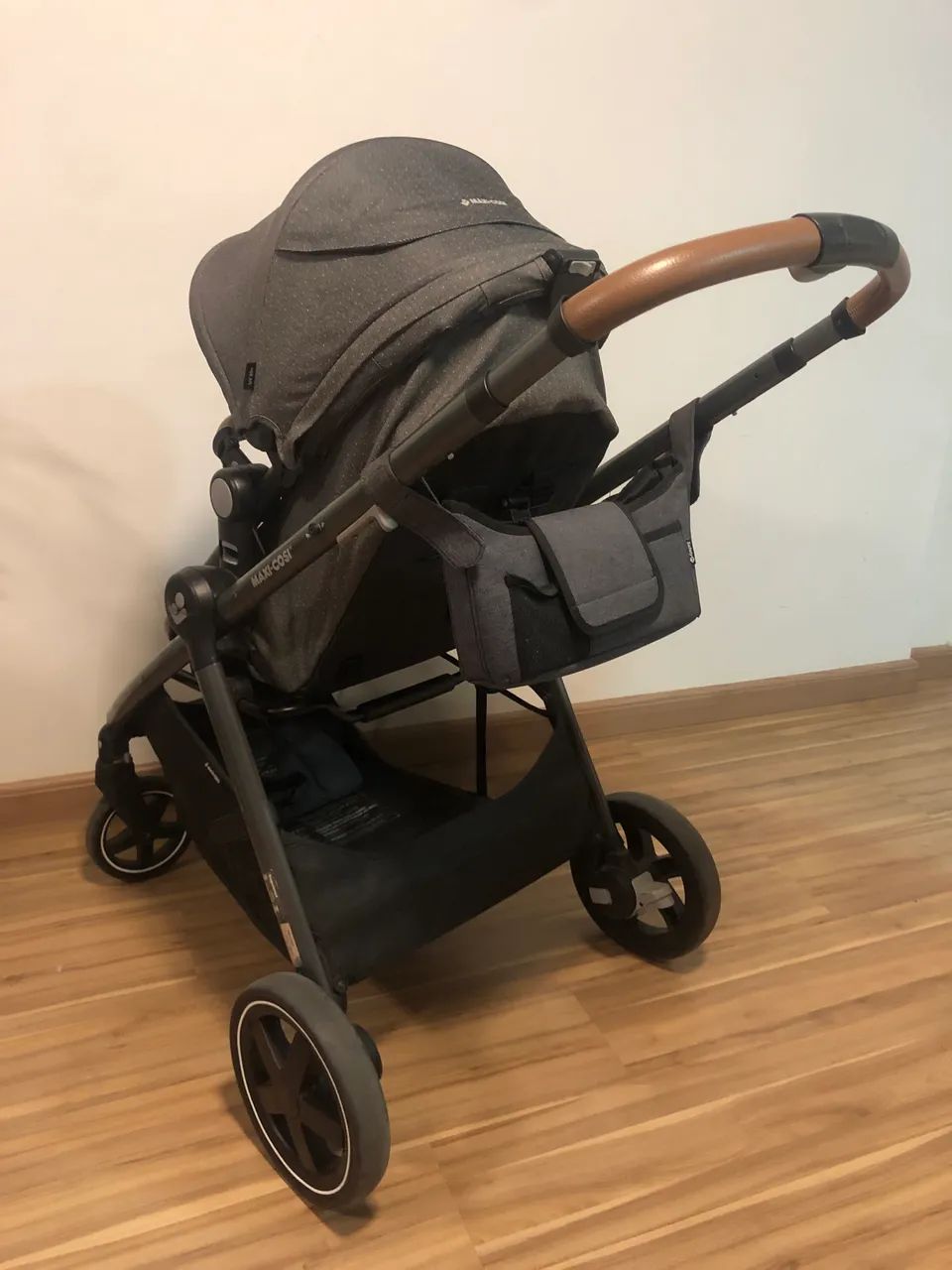 Vendo carrinho e Carrinho + Bebê Conforto  (Maxi-Cosi Anna) - Foto 4