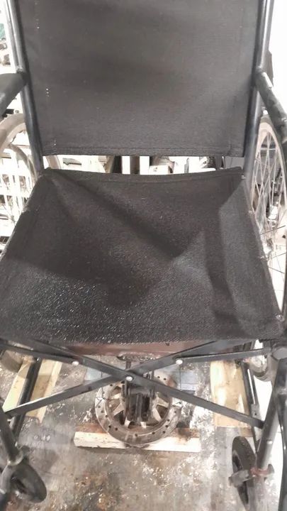 Cadeira de rodas CDS  - Foto 3