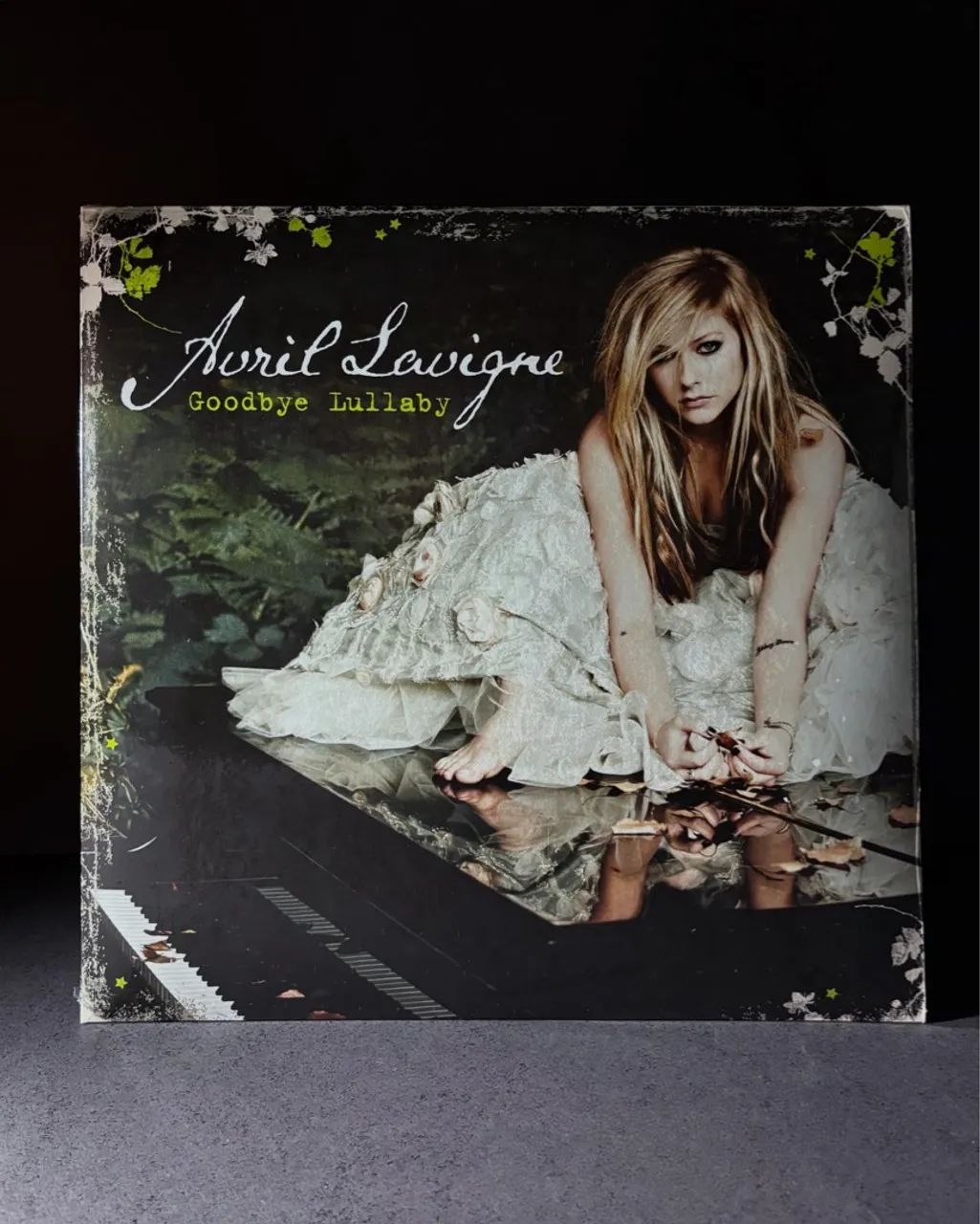 Disco de Vinil LP Avril Lavigne - Goodbye Lullaby - CDs, DVDs etc