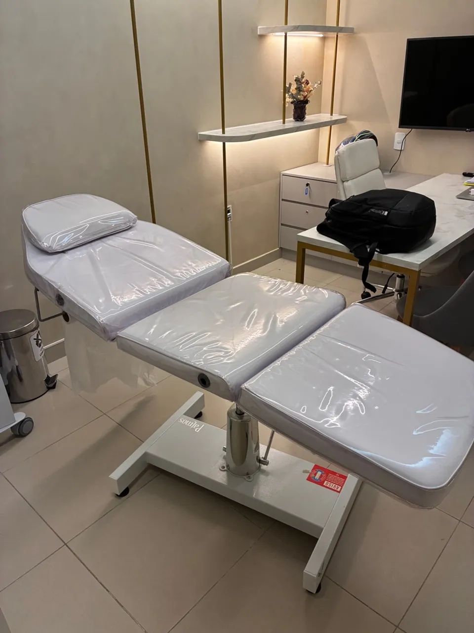 Poltrona maca de massagem profissional regulável - Foto 2