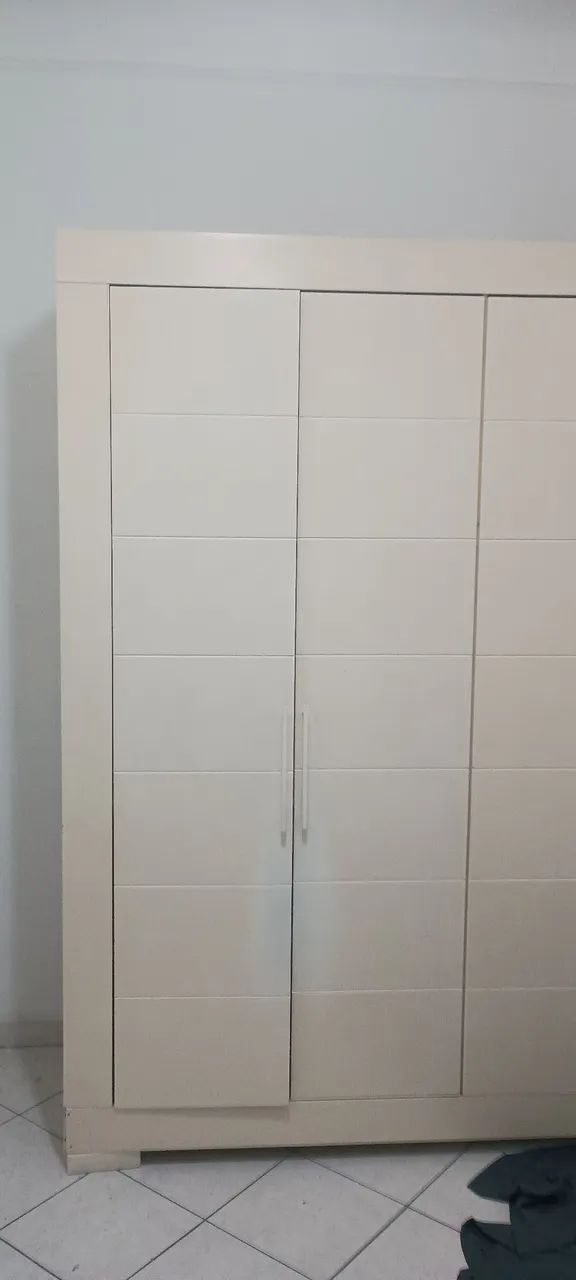 Armário de 4 portas  - Foto 2