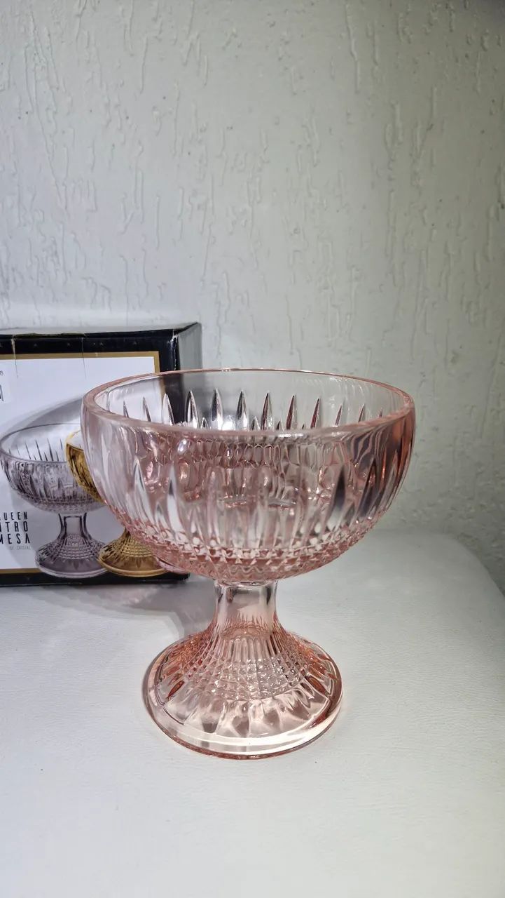 Conjunto de Sobremesas em Cristal Rosa - Queen da Mesa - Foto 2