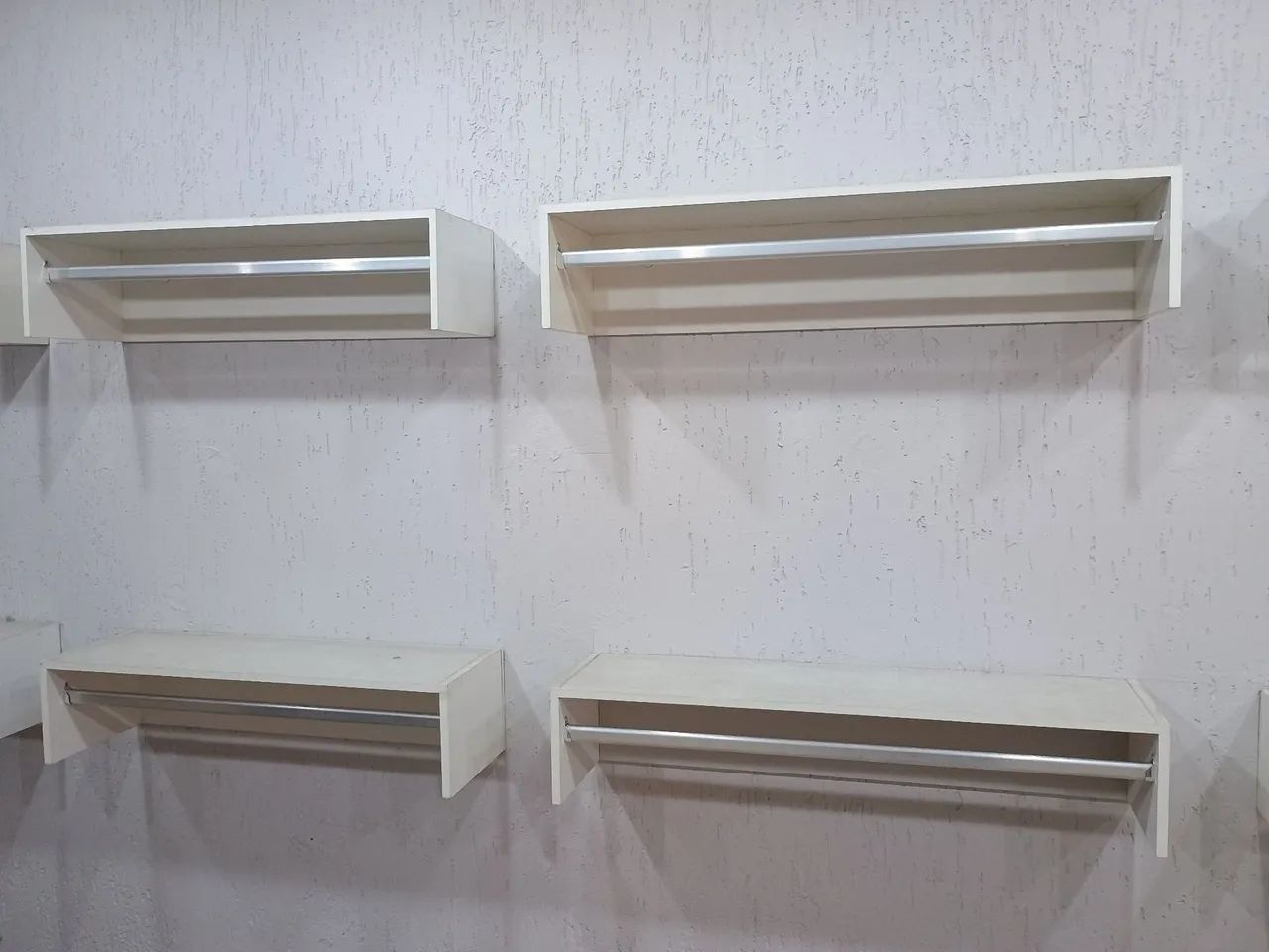 Vendo itens e estoque de roupas novas