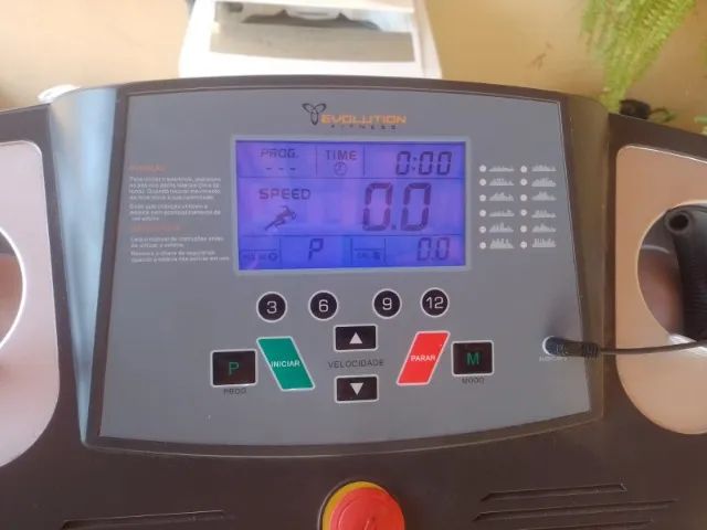 Esteira Eletrica 220v - Nova (Pouco uso) - Foto 3