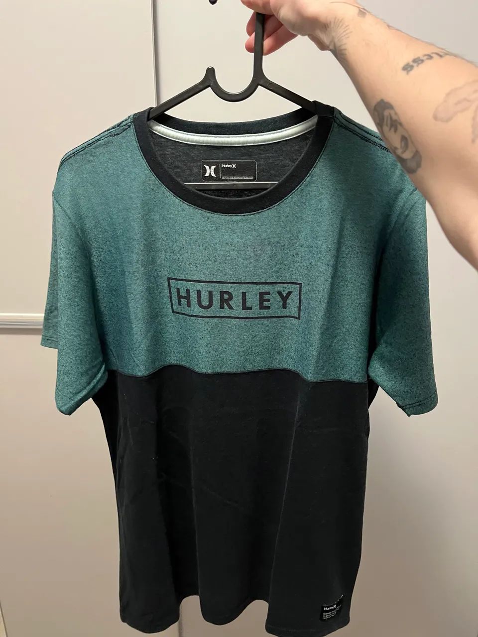 Camiseta Hurley original (P)