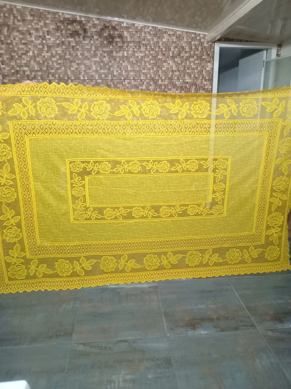 2 Toalhas de Mesa Renda